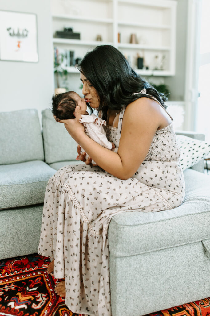 newborn session as an example of outfits for bay area newborn sessions
