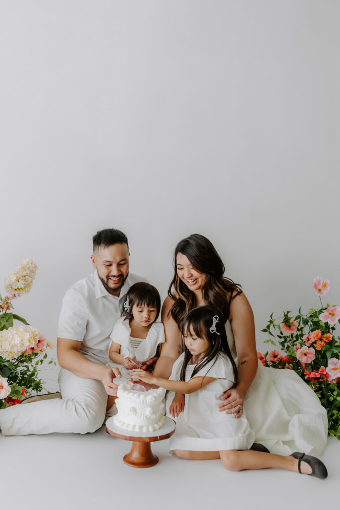 gender reveal session as example of Bay Area maternity photographer