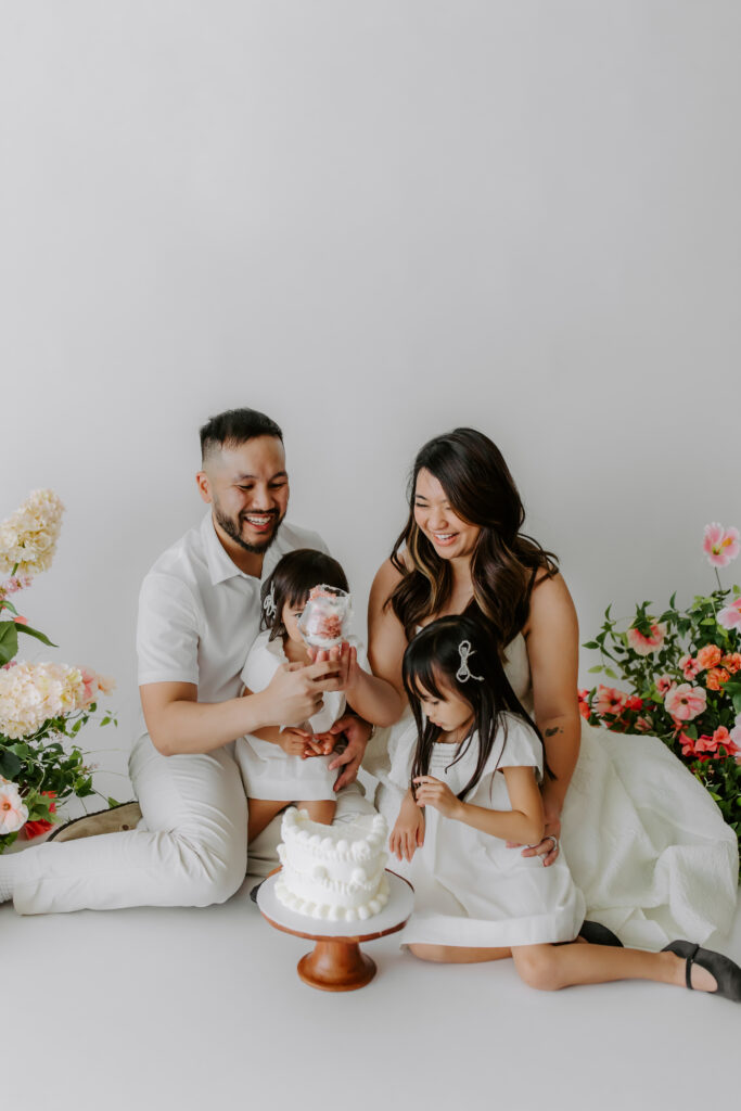 gender reveal session as example of Bay Area maternity photographer
