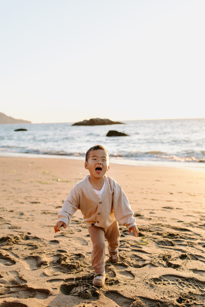 maternity session as example of san francisco maternity photographer