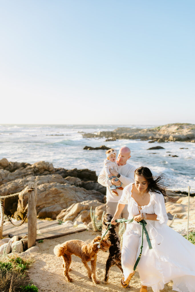 family session as example of carmel family photographer 