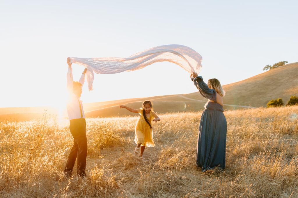 maternity session as example of Fremont maternity photographer