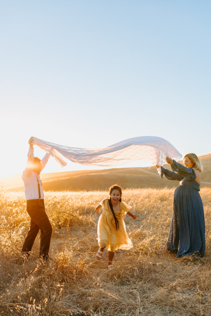 maternity session as example of Fremont maternity photographer