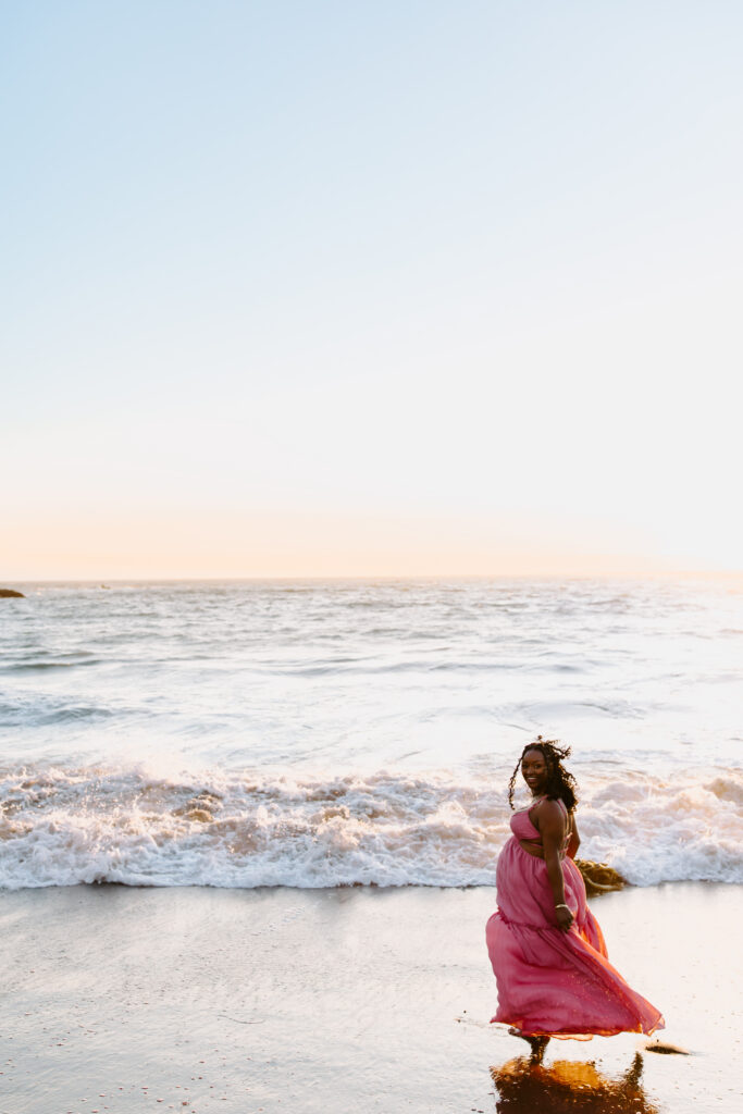 maternity session as example of marin maternity photographer