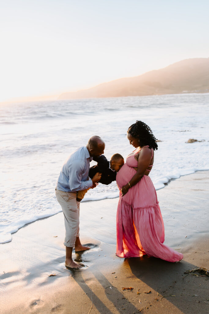 maternity session as example of marin maternity photographer